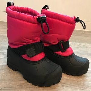 Girls snow boots